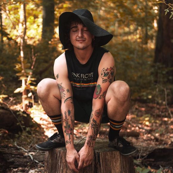 Meet your Posher, James - Picture 1 of 1